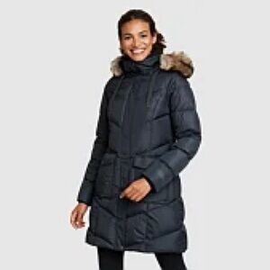 WOMENS LODGE CASCADIAN DOWN PARKA. EDDIE BAUER